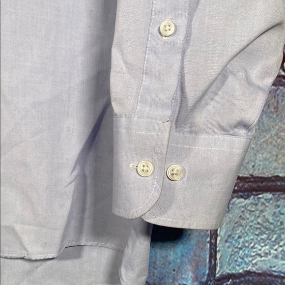 Geoffrey Beene Men's Button Down Shirt Light Blue Size 34/35 Wrinkle Free - Picture 3 of 8